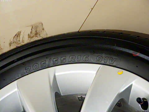 2011�� ���� 1.6L �Զ��ھ���