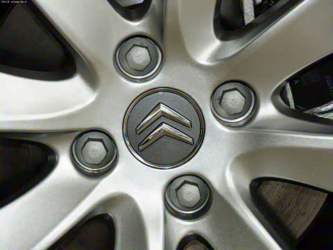 2011�� ���� 1.6L �Զ��ھ���