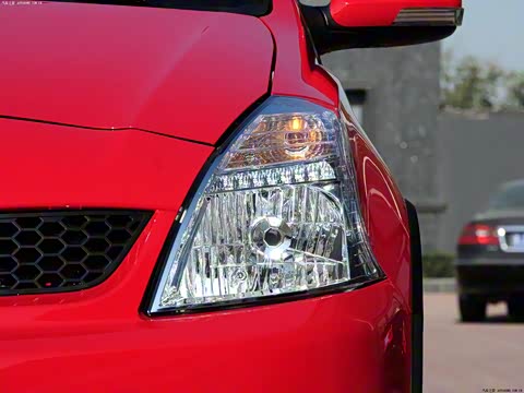 2011�� CROSS 1.5L AMT