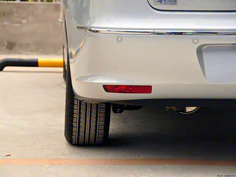 2011�� 2.0L �Զ����ʰ�