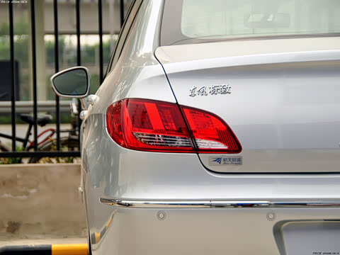 2011�� 2.0L �Զ����ʰ�