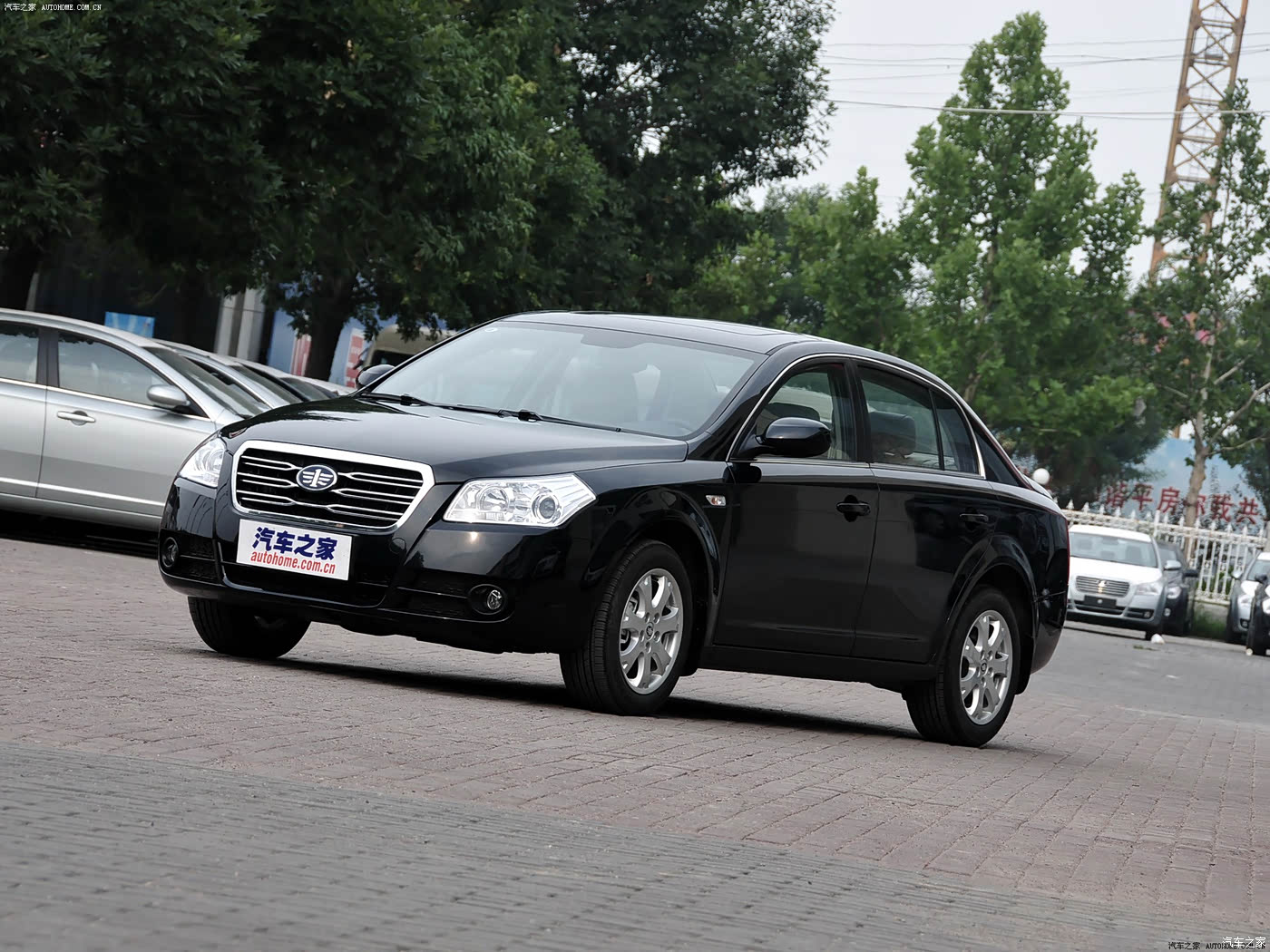 汽车之家 |奔腾b70|图片|外观|内饰|高清大图|实拍图