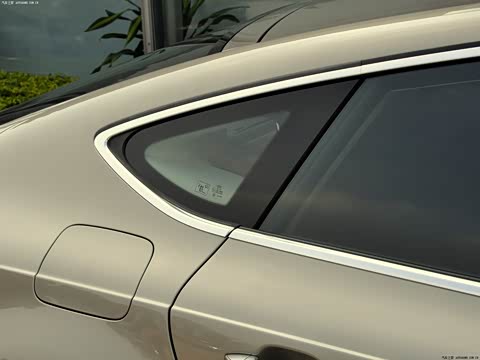 2012�� 3.0TFSI quattro������