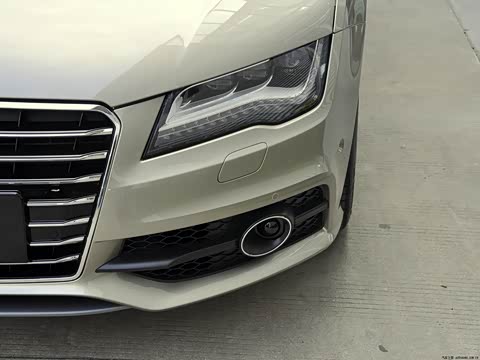 2012�� 3.0TFSI quattro������