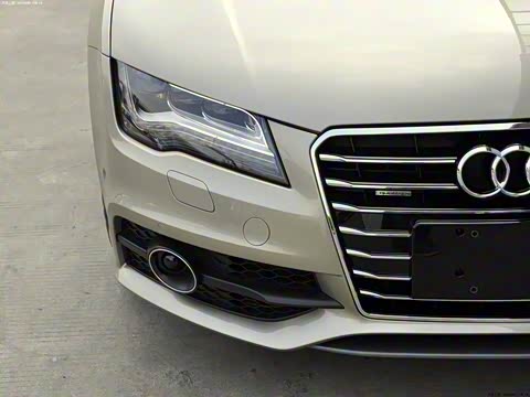 2012�� 3.0TFSI quattro������