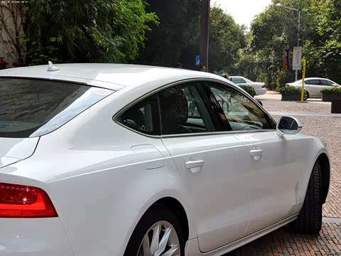 2012�� 3.0TFSI quattro������