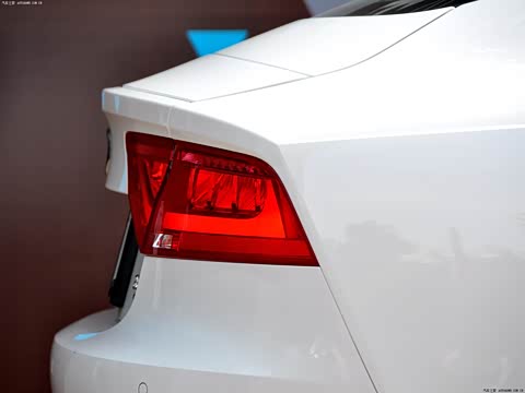 2012�� 3.0TFSI quattro������