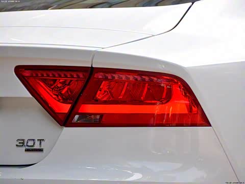 2012�� 3.0TFSI quattro������