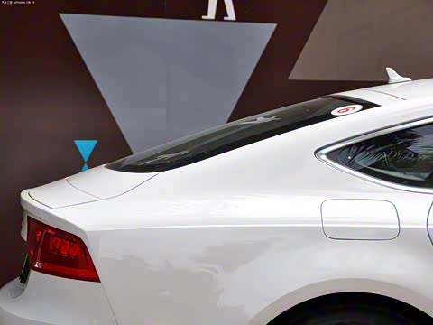 2012�� 3.0TFSI quattro������