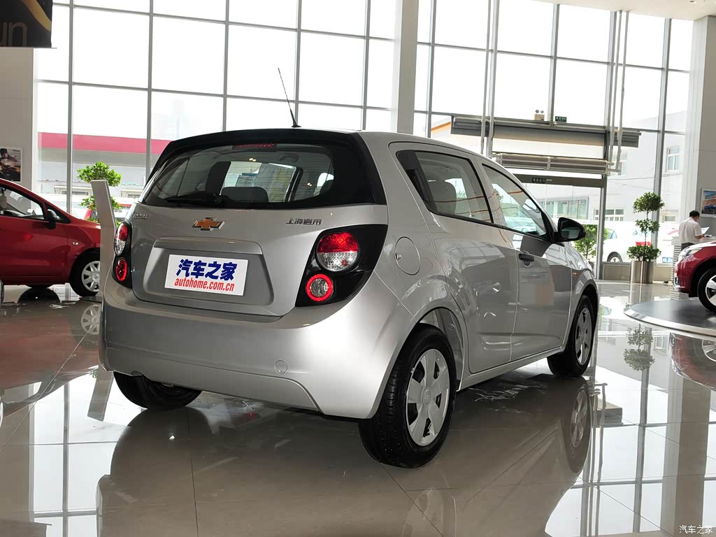 【图】通用雪佛兰爱唯欧2011款 两厢 1.4l mt sl_车商汇_汽车之家