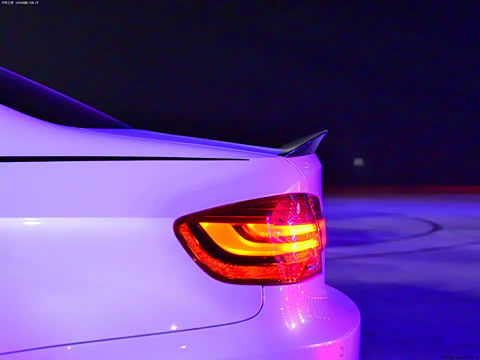 2011�� M3˫��̼�˶���