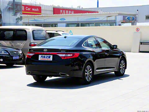 2011�� 2.4L �콢��