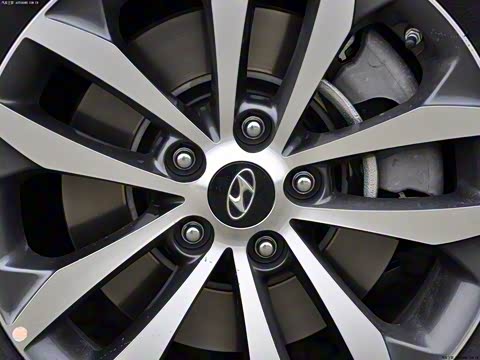 2011�� 2.4L �콢��