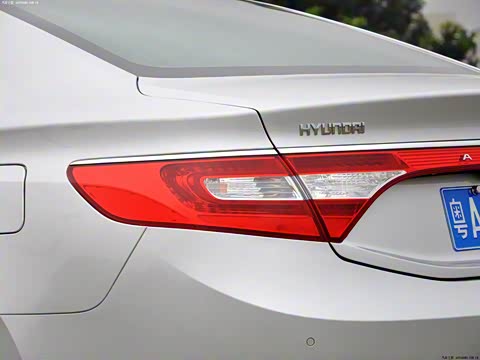 2011�� 2.4L �콢��