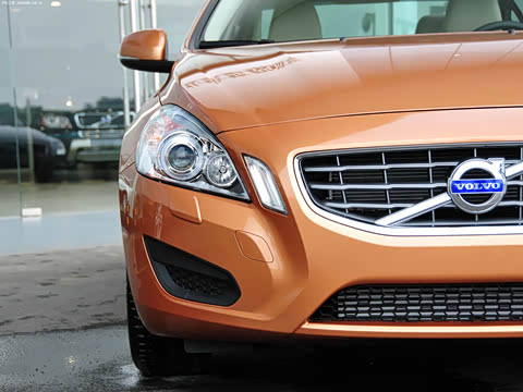 2012�� 1.6T DRIVe ���ʰ�