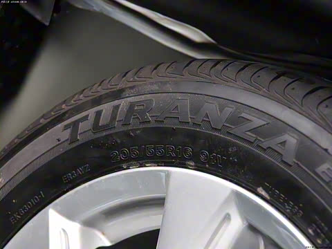 2011�� ���� 2.0L �ֶ��˶���