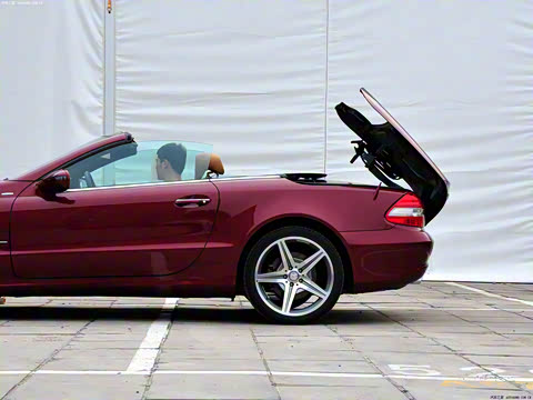 2011�� SL 300 Grand Edition