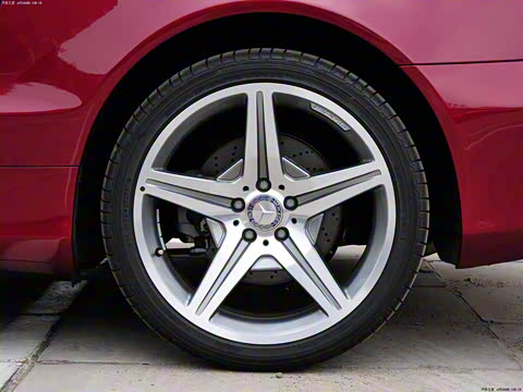 2011�� SL 300 Grand Edition