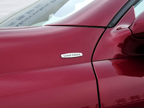 2011�� SL 300 Grand Edition