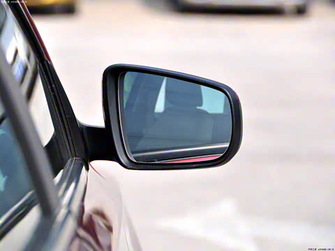 2011�� 1.5L �ֶ���Ӣ��