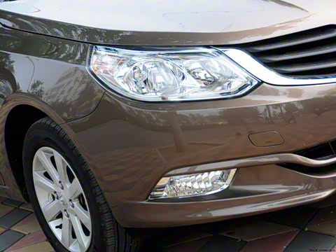 2011�� 1.5L �ֶ���Ӣ��