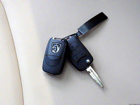 2011�� 1.5L �ֶ���Ӣ��