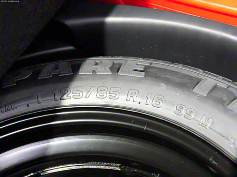 2012�� 2.0L Aktiv �ֶ���װ��