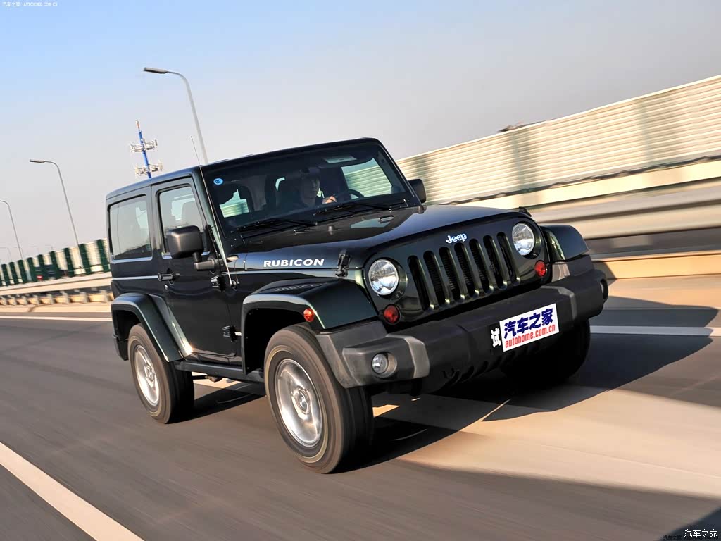 汽车图片 jeep 牧马人 2012款 3.6l rubicon 两门版