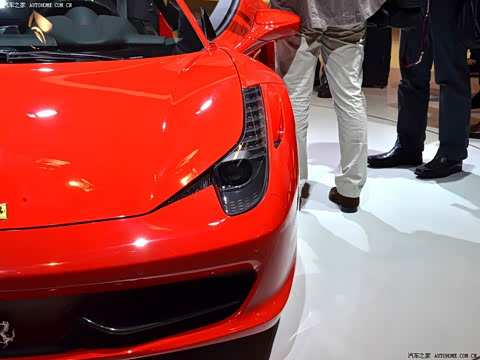 2013�� 4.5L Spider