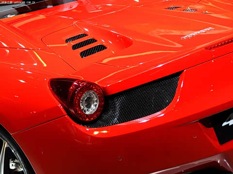 2013�� 4.5L Spider