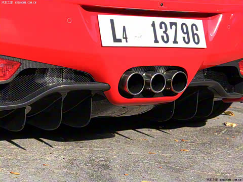 2013�� 4.5L Spider