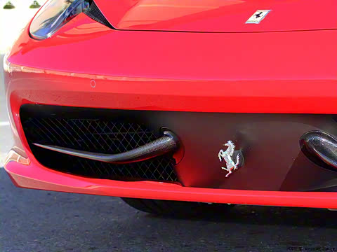 2013�� 4.5L Spider