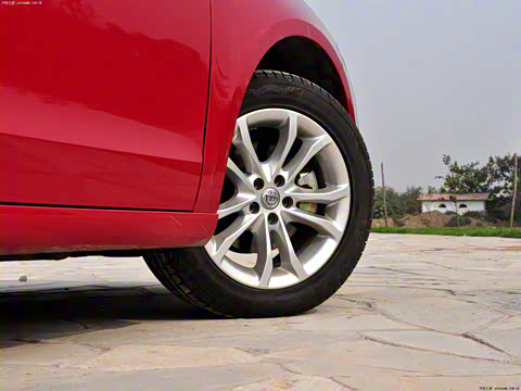 2011�� 1.6L �Զ�������