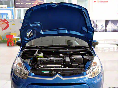 2012�� 1.6L �Զ��˶���