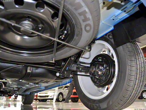 2012�� 1.6L �Զ��˶���