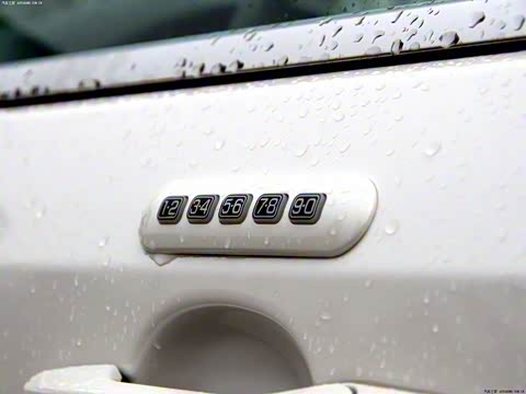 2012�� 2.0T ������