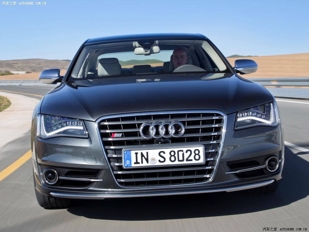 奥迪(进口) 奥迪s8 2013款 s8 4.0tfsi quattro