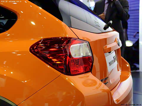 2012�� 2.0i ������