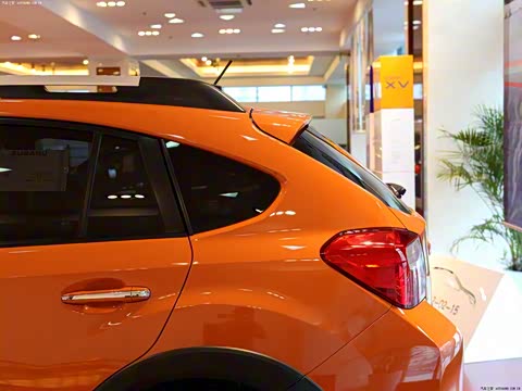 2012�� 2.0i ������