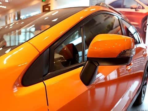 2012�� 2.0i ������