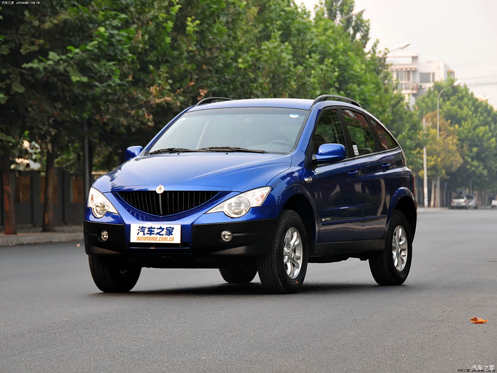 汽车之家>汽车图片>双龙>爱腾>2011款2.