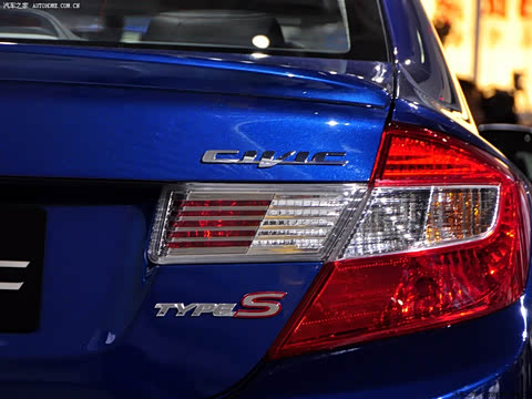 2012�� 2.0L �Զ�TYPE-S������