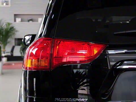 2011�� 3.0L �˶�������