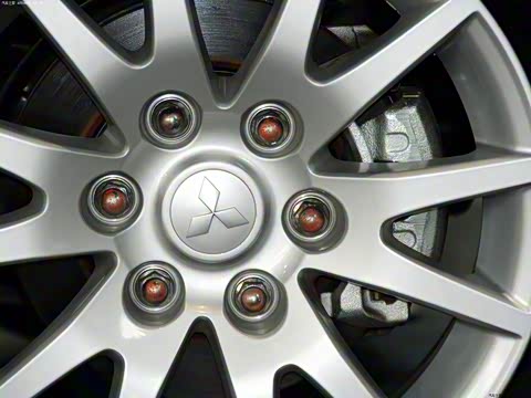 2011�� 3.0L �˶�������