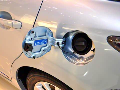 2012�� CT200h ��Ӣ��