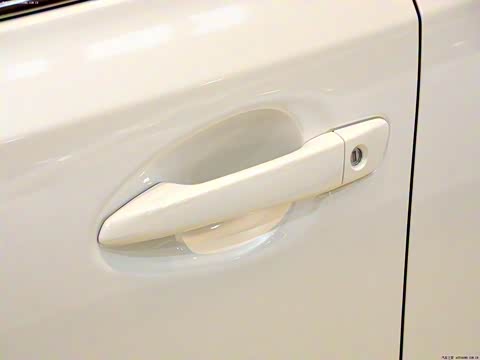 2012�� CT200h ������