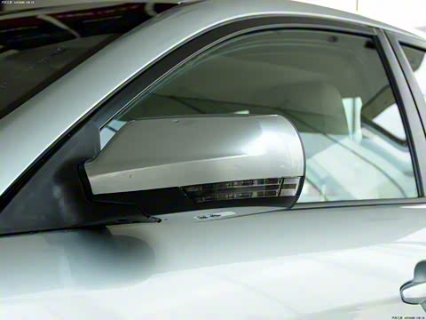 2012�� 1.6L �ֶ������