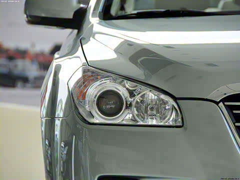 2012�� 1.6L �ֶ������