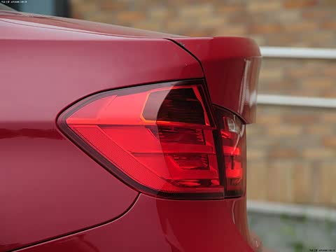 2013�� 328i�˶������װ