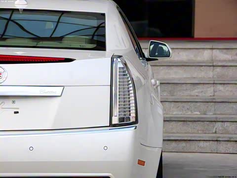 2012�� 3.0L �����˶���